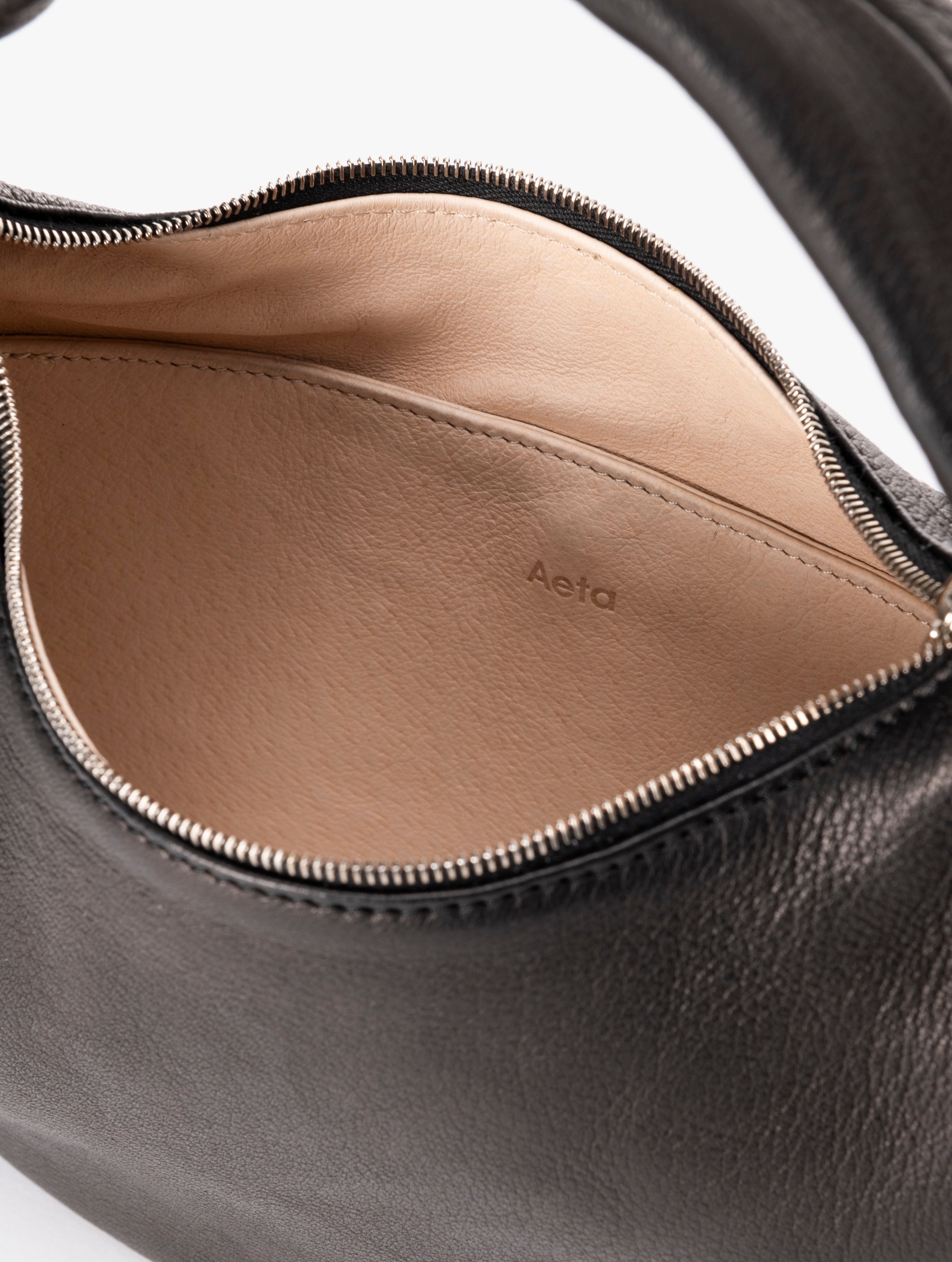 Aeta / ONE SHOULDER : M